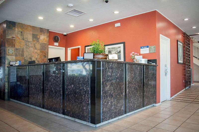 Отель Best Western Village Inn