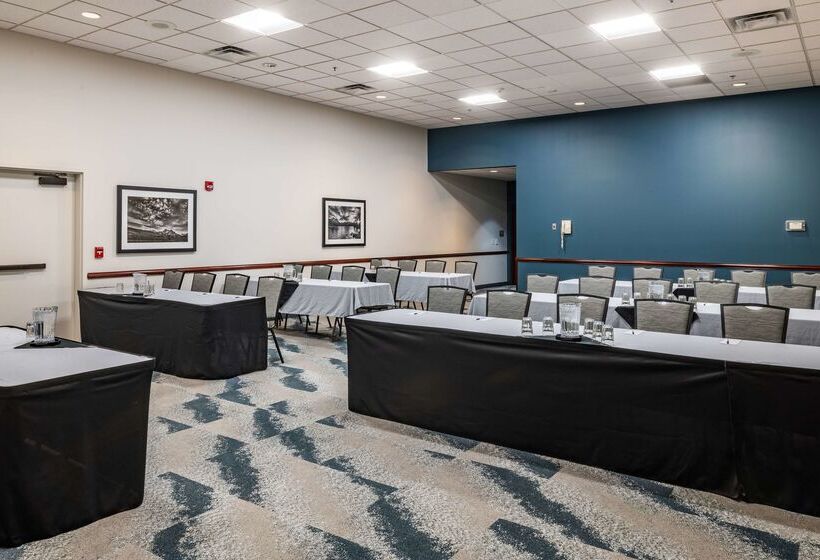 בית מלון כפרי Best Western Vista Inn At The Airport