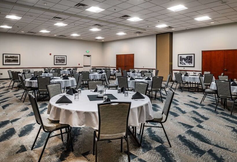 בית מלון כפרי Best Western Vista Inn At The Airport