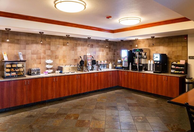 בית מלון כפרי Best Western Vista Inn At The Airport