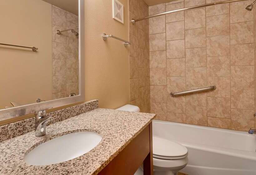 فندق Best Western West Hills Inn