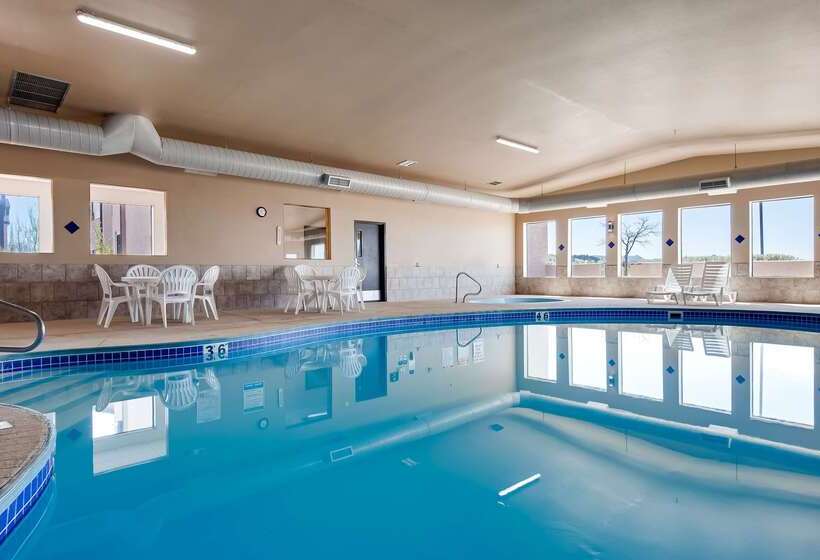 هتل Best Western West Hills Inn