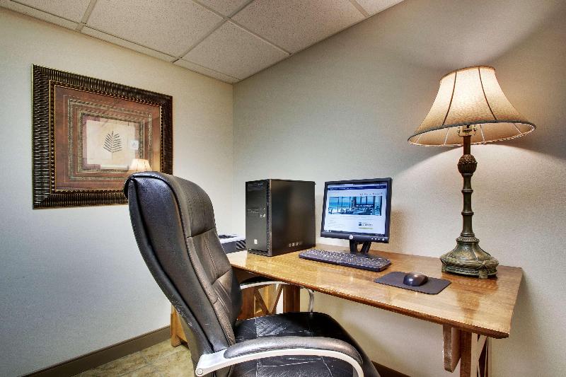 هتل Best Western West Hills Inn