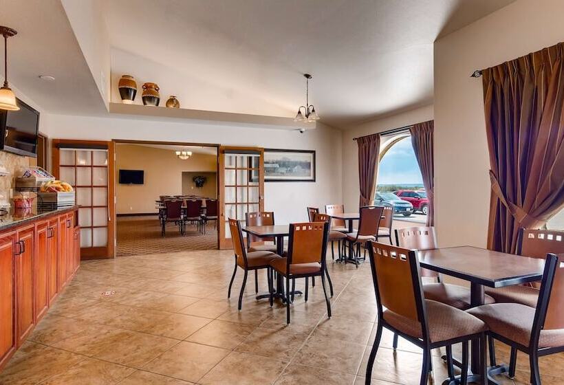 فندق Best Western West Hills Inn