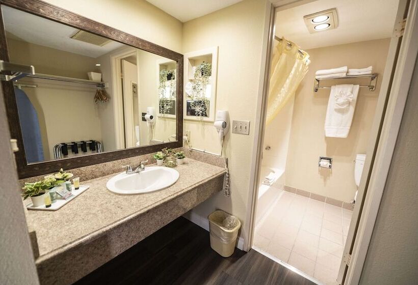 فندق Best Western Westminster Inn