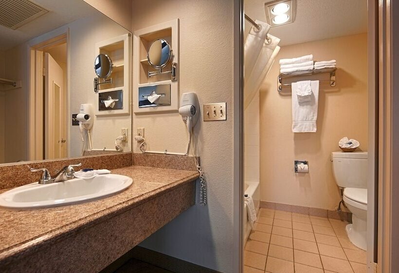 فندق Best Western Westminster Inn