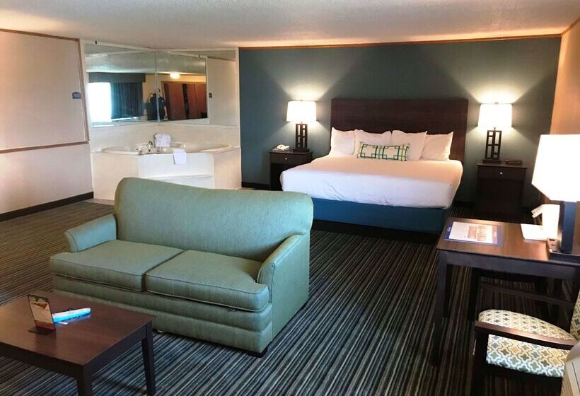 酒店 Best Western Woodhaven Inn