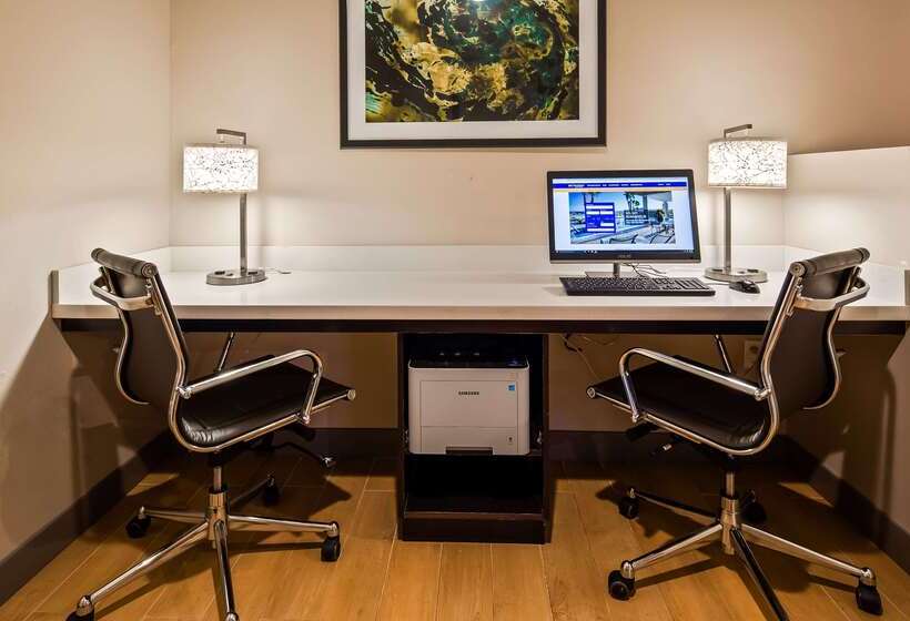 فندق Best Western York Inn