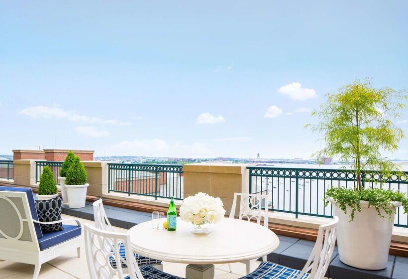 ホテル Boston Harbor