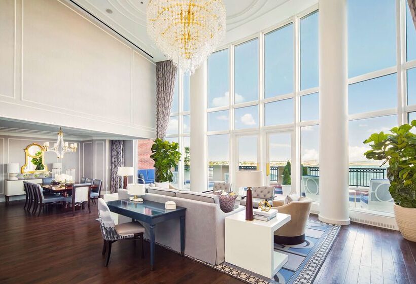 ホテル Boston Harbor