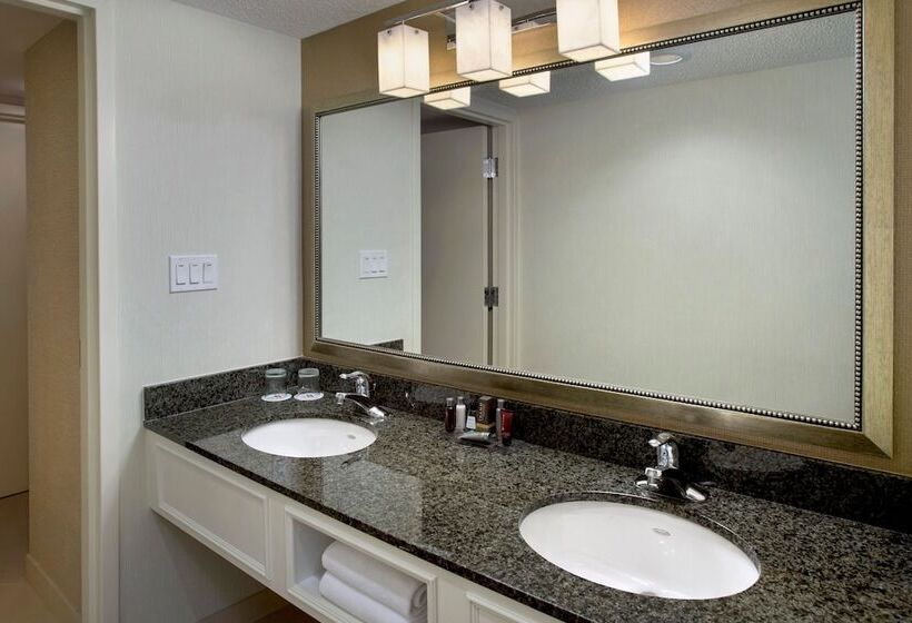 فندق Boston Marriott Peabody