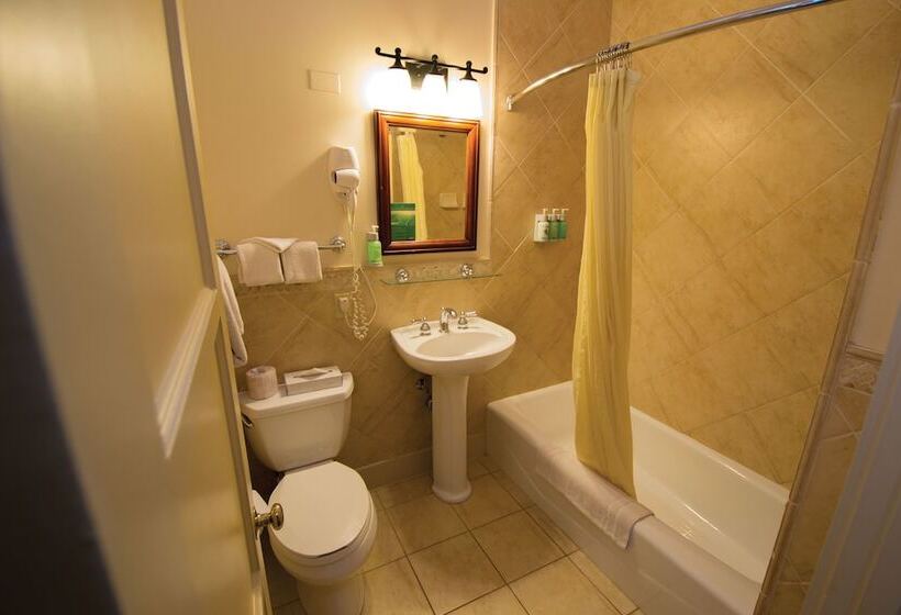 בית מלון כפרי Bright Angel Lodge – Inside The Park