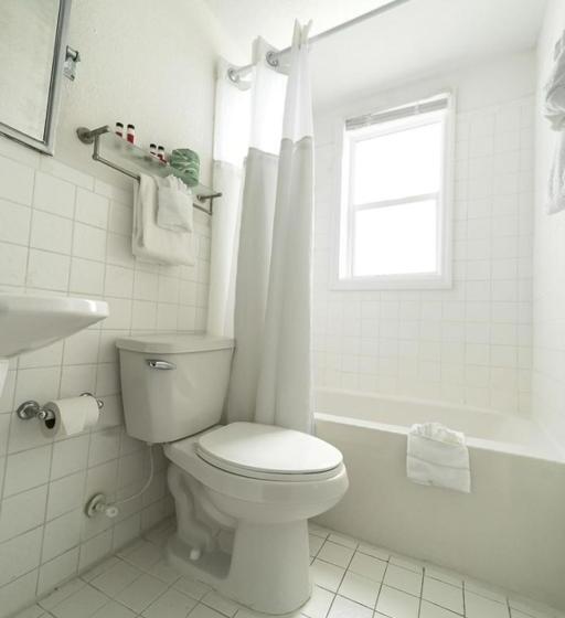 فندق Broadmore Miami Beach