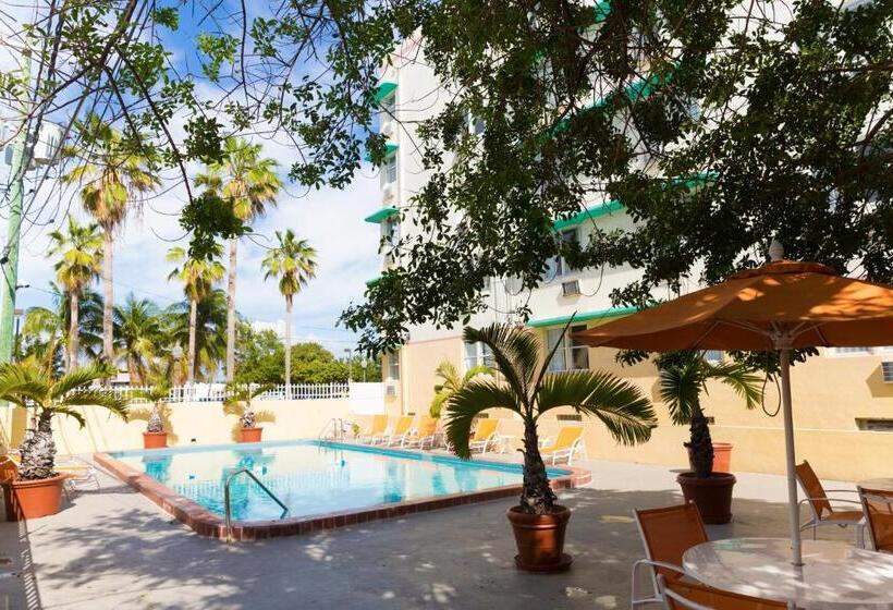 فندق Broadmore Miami Beach