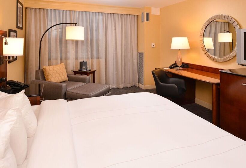 בית מלון כפרי Buffalo Marriott Niagara