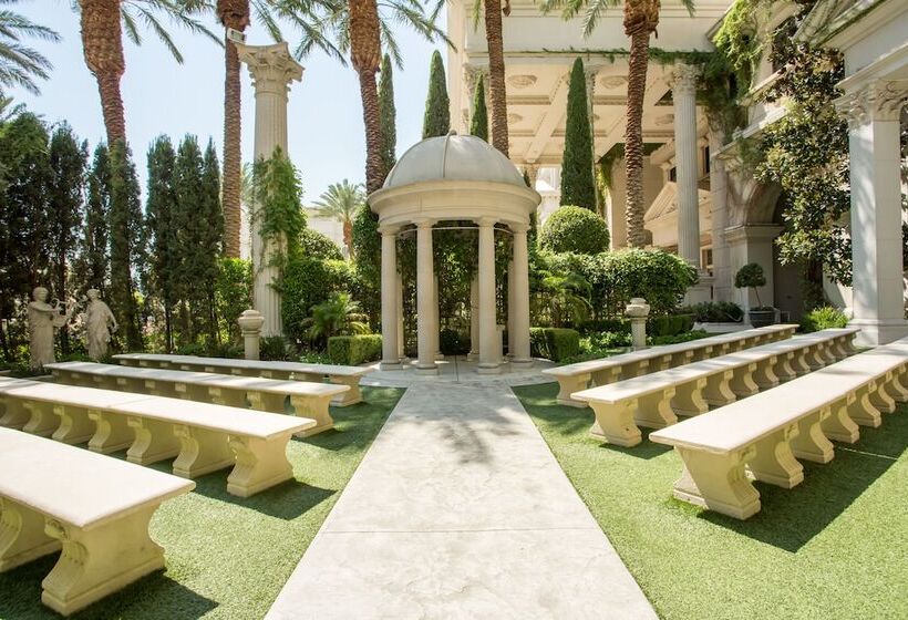 בית מלון כפרי Caesars Palace
