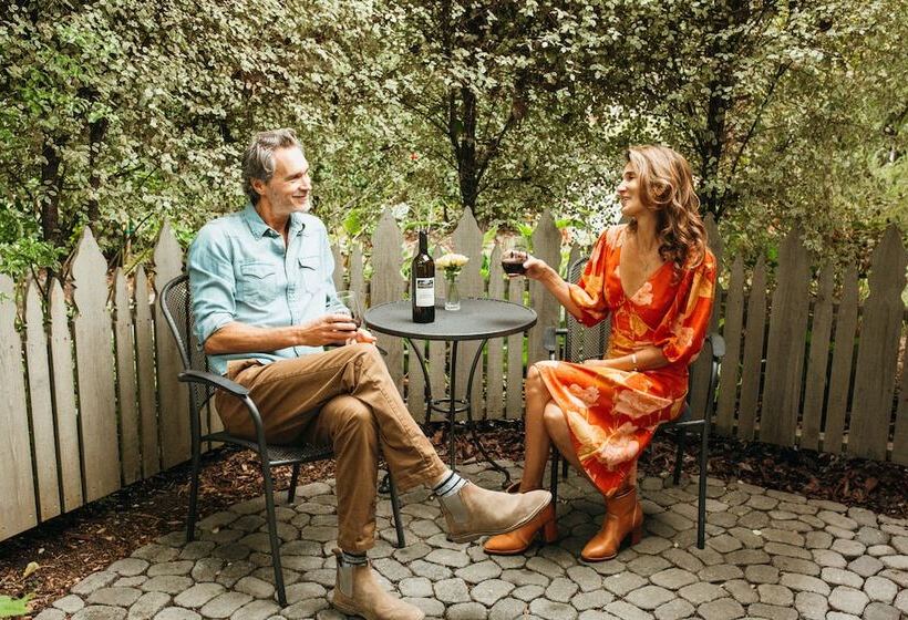 호텔 Cambria Pines Lodge