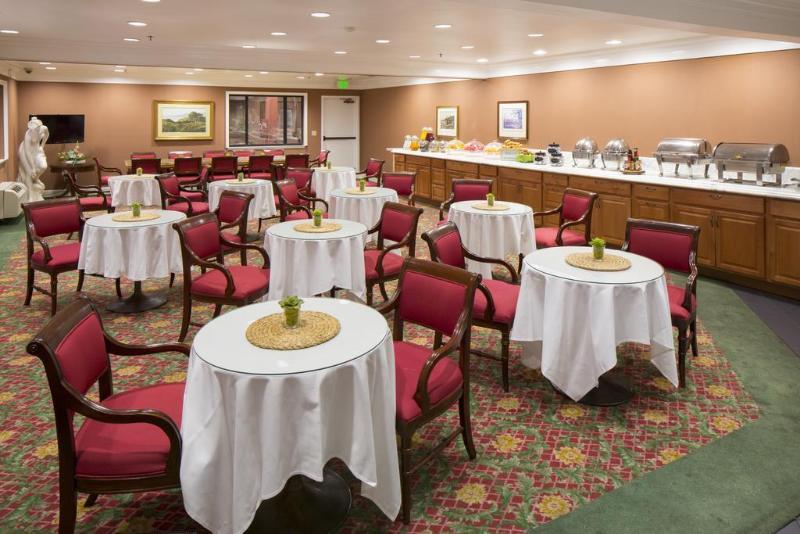 فندق Campbell Inn