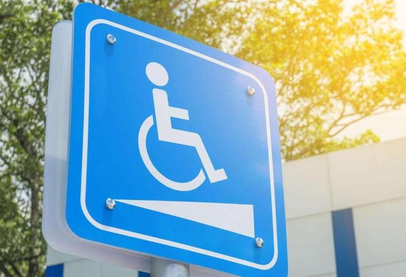 فندق Captain John Smith Inn Williamsburg