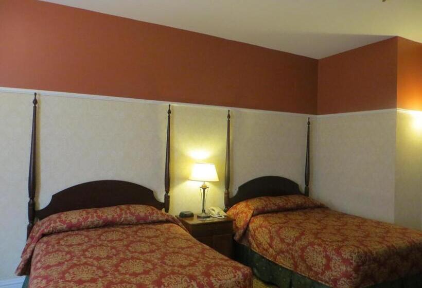 هتل Carleton Of Oak Park