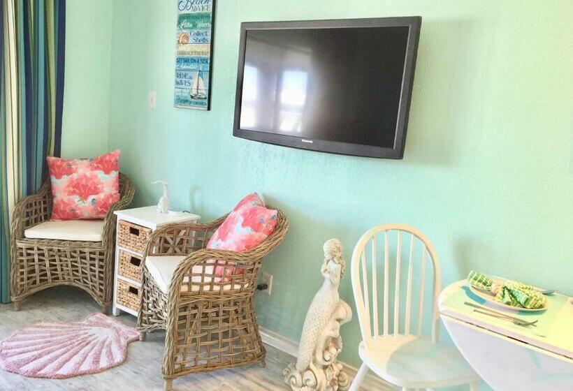 酒店 Casa Del Mar Beachfront Suites