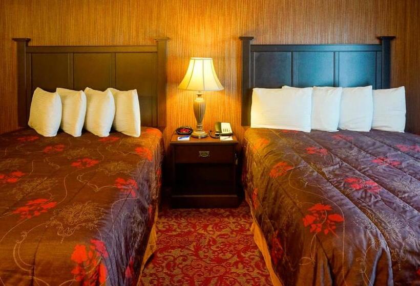 בית מלון כפרי Castle Inn And Suites Anaheim