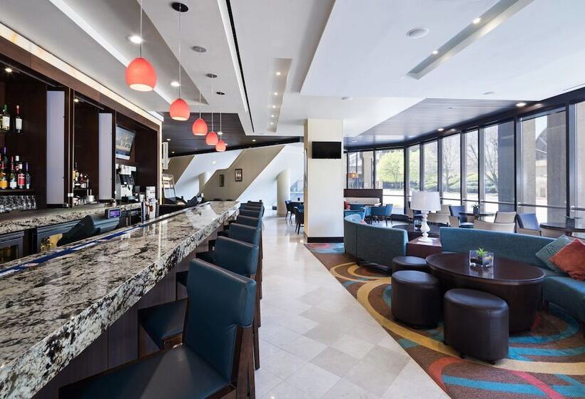 Отель Charleston Marriott Town Center