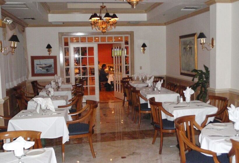 Отель Chateaubleau