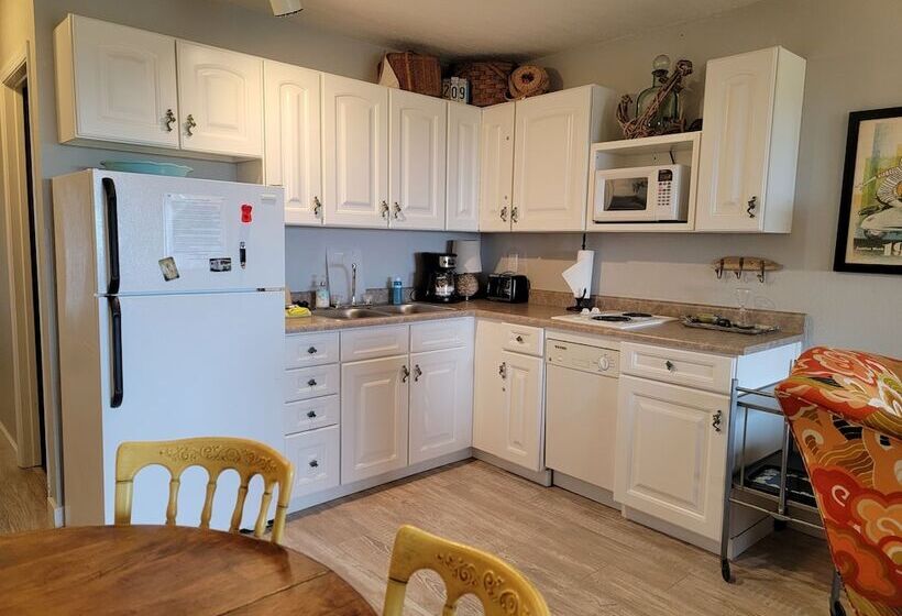 ホテル Chautauqua Resort & Conference Center