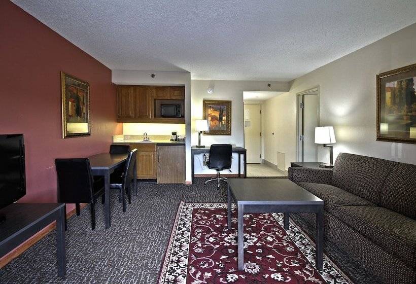 فندق Chicago Club Inn & Suite