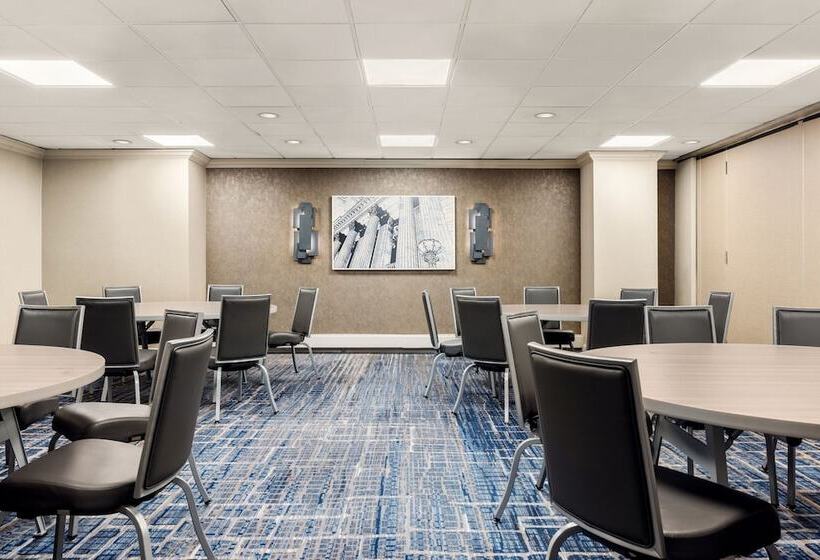 هتل Chicago Marriott Downtown Magnificent Mile