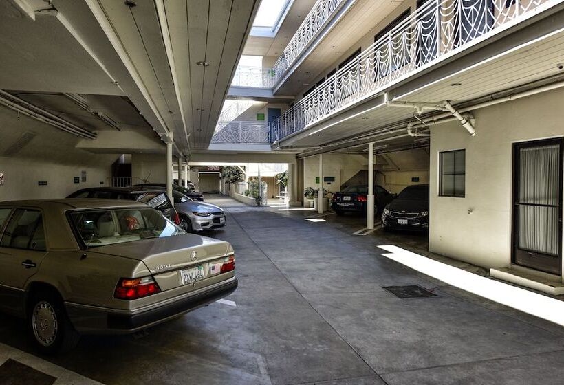 فندق City Center Inn And Suites