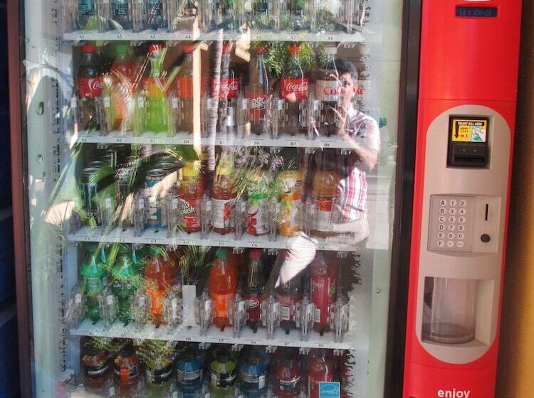 فندق Claremont Lodge