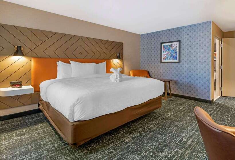 فندق Clarion Inn