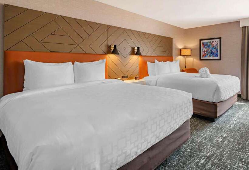 فندق Clarion Inn