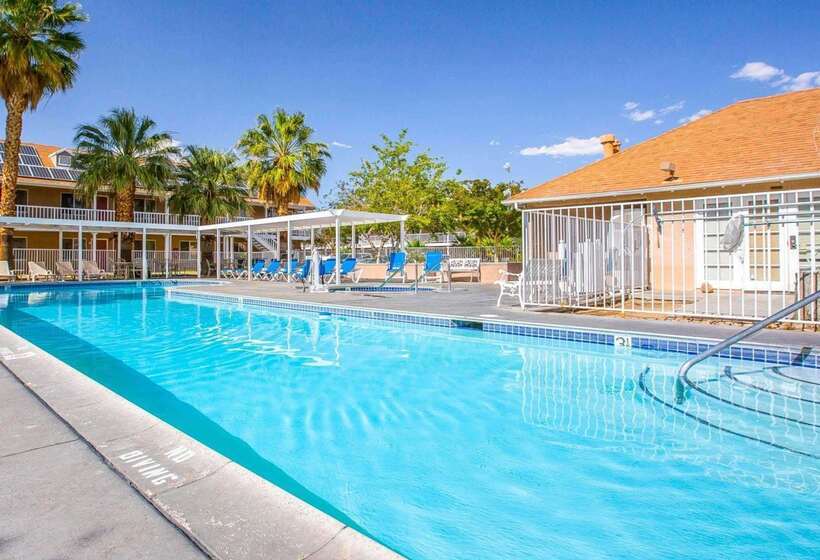 فندق Clarion Inn Near China Lake Naval Station