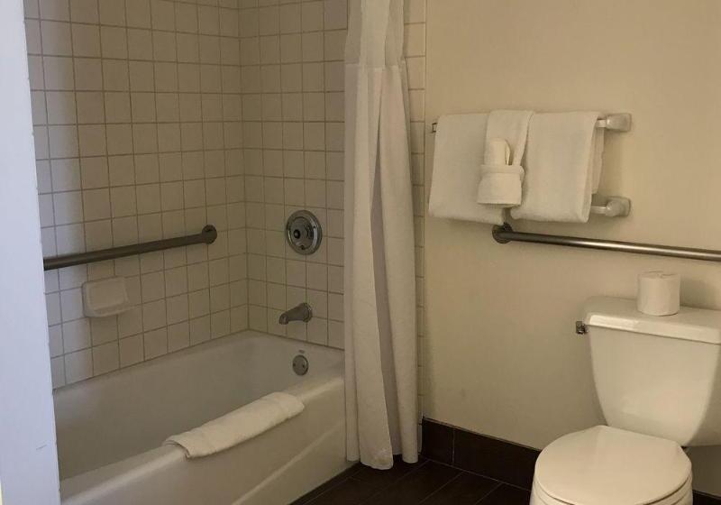 호텔 Clarion Inn Near China Lake Naval Station