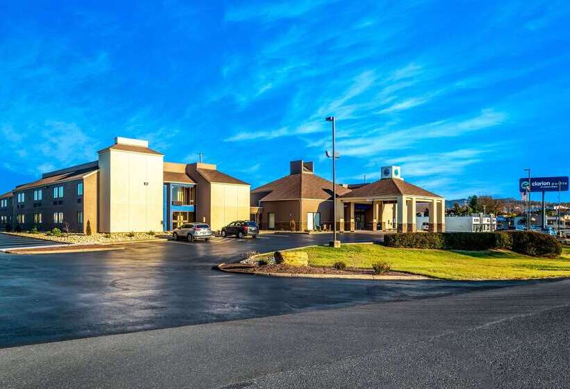 ホテル Clarion Pointe Harrisonburg