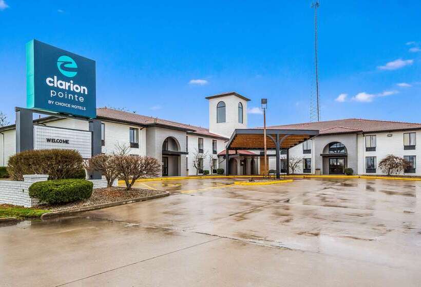 בית מלון כפרי Clarion Pointe Richmond North Near University