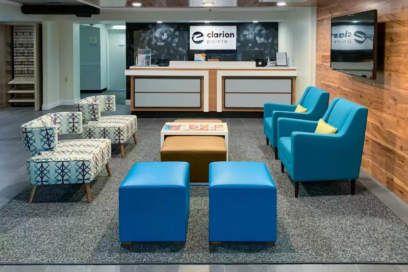 فندق Clarion Pointe Richmond North Near University