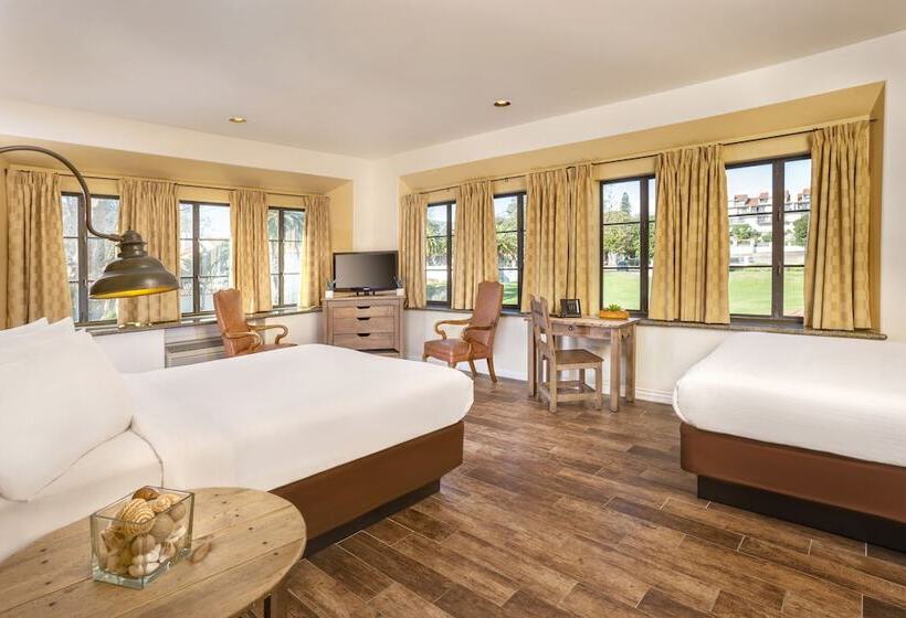 호텔 Clocktower Inn Ventura