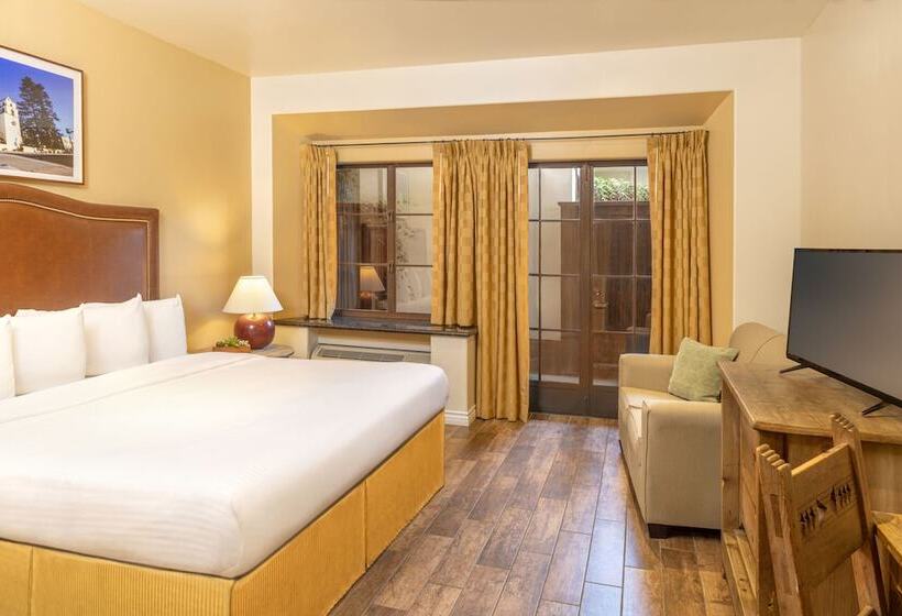 호텔 Clocktower Inn Ventura