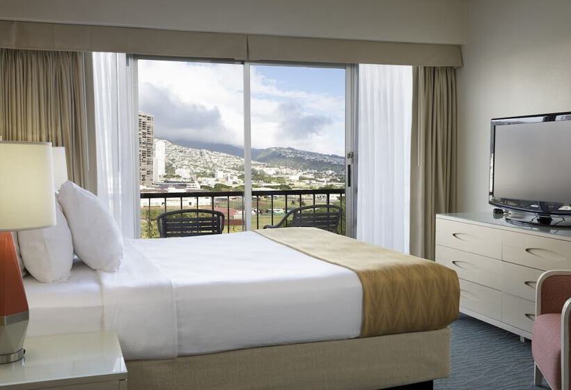 בית מלון כפרי Coconut Waikiki