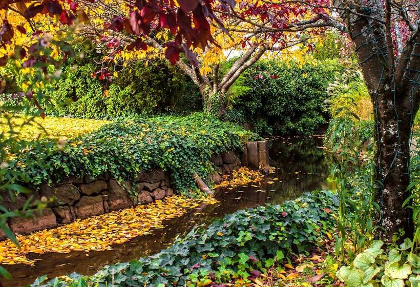 Columbia Gorge Hotel & Spa