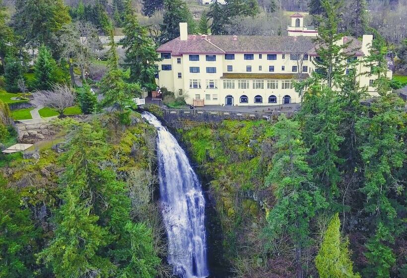 Columbia Gorge Hotel & Spa