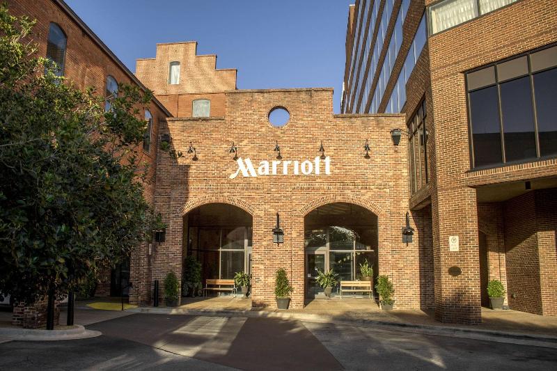 ホテル Columbus Marriott