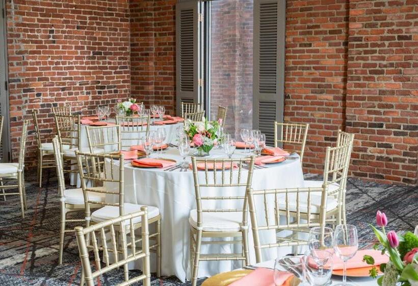 ホテル Columbus Marriott