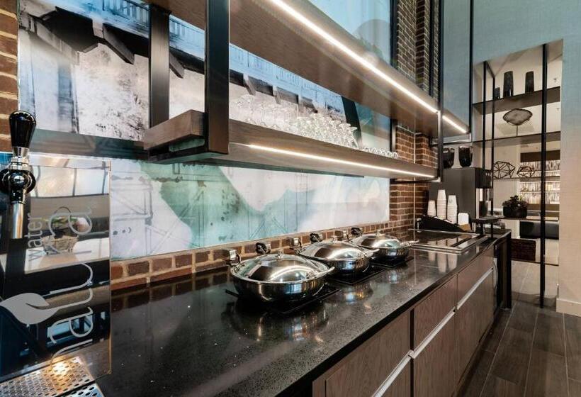 ホテル Columbus Marriott