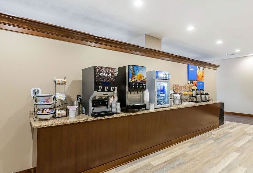 酒店 Comfort Inn & Suites Event Center