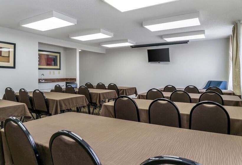 فندق Comfort Inn East